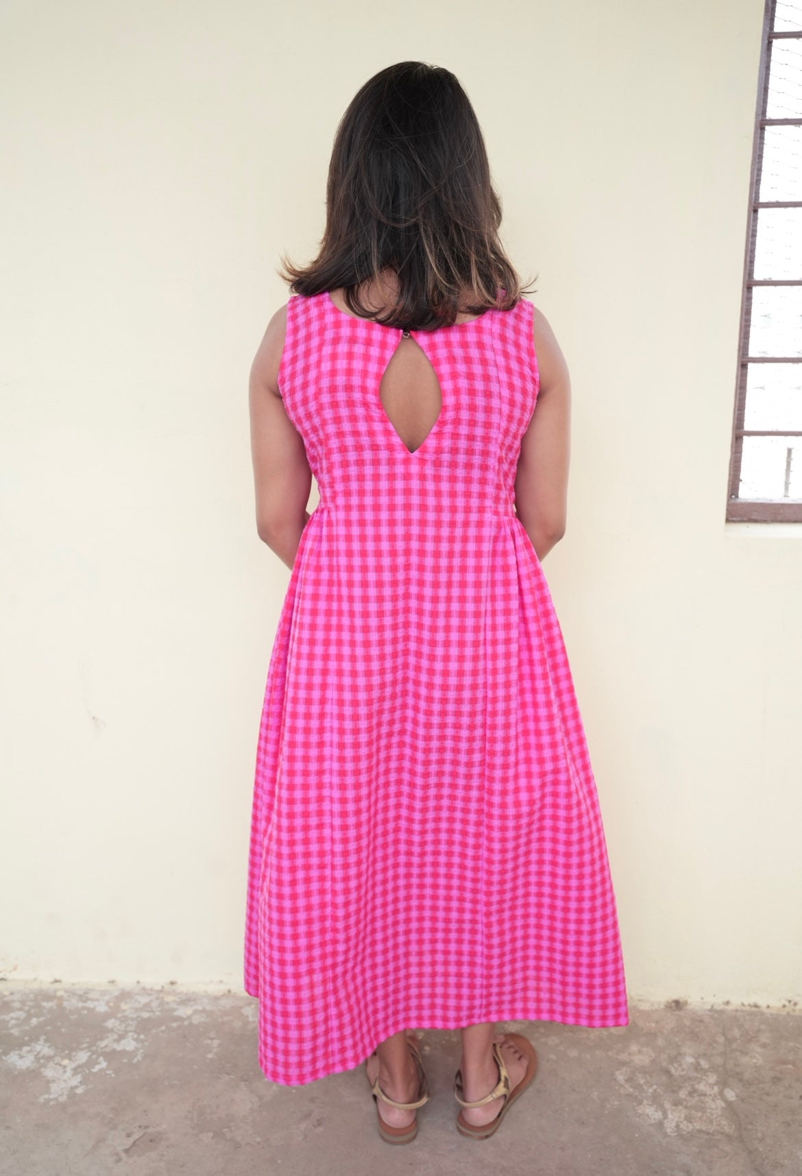 Pink gingham daisy