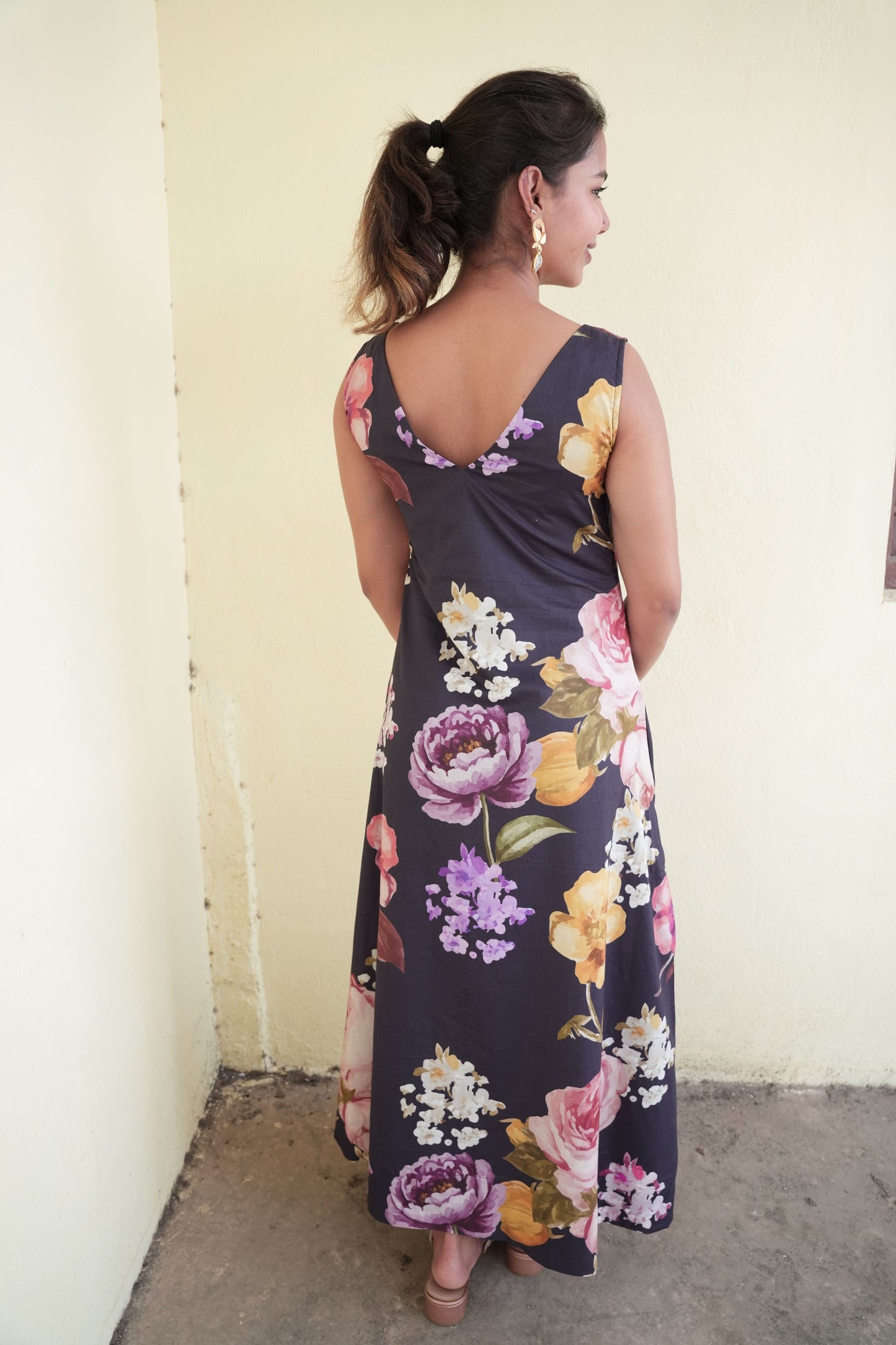Midnight peonies-maxi