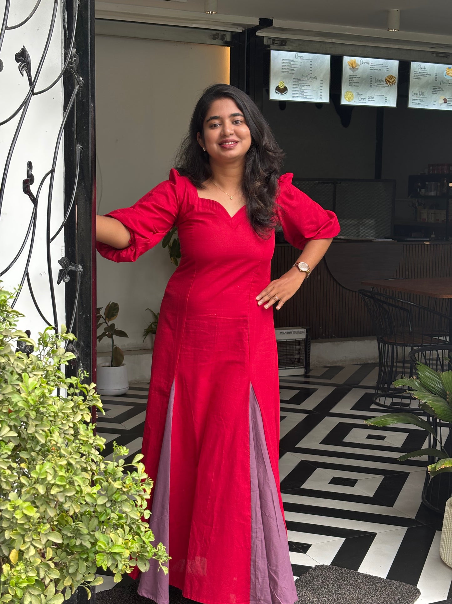 Elegant Scarlet Paneled Maxi Dress