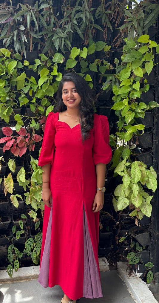 Elegant Scarlet Paneled Maxi Dress