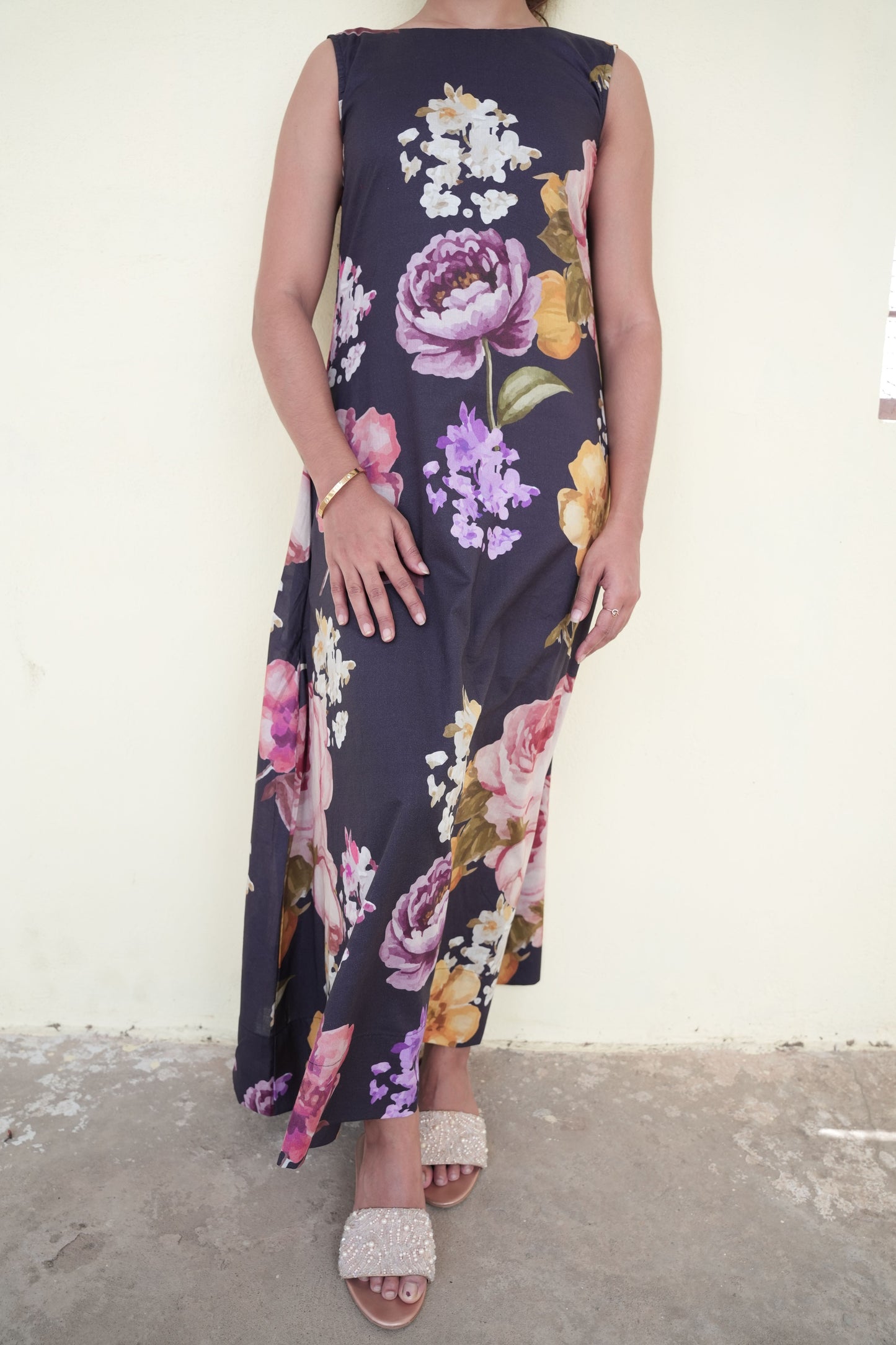 Midnight peonies-maxi