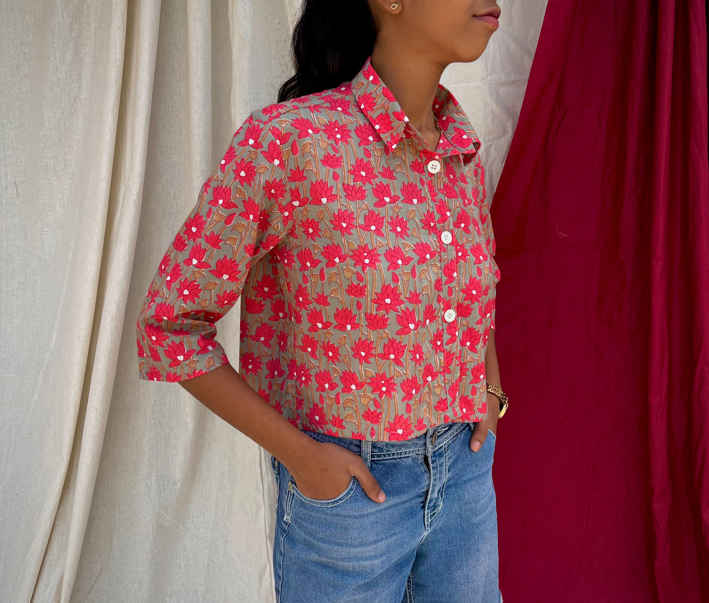 Printed crop shirt